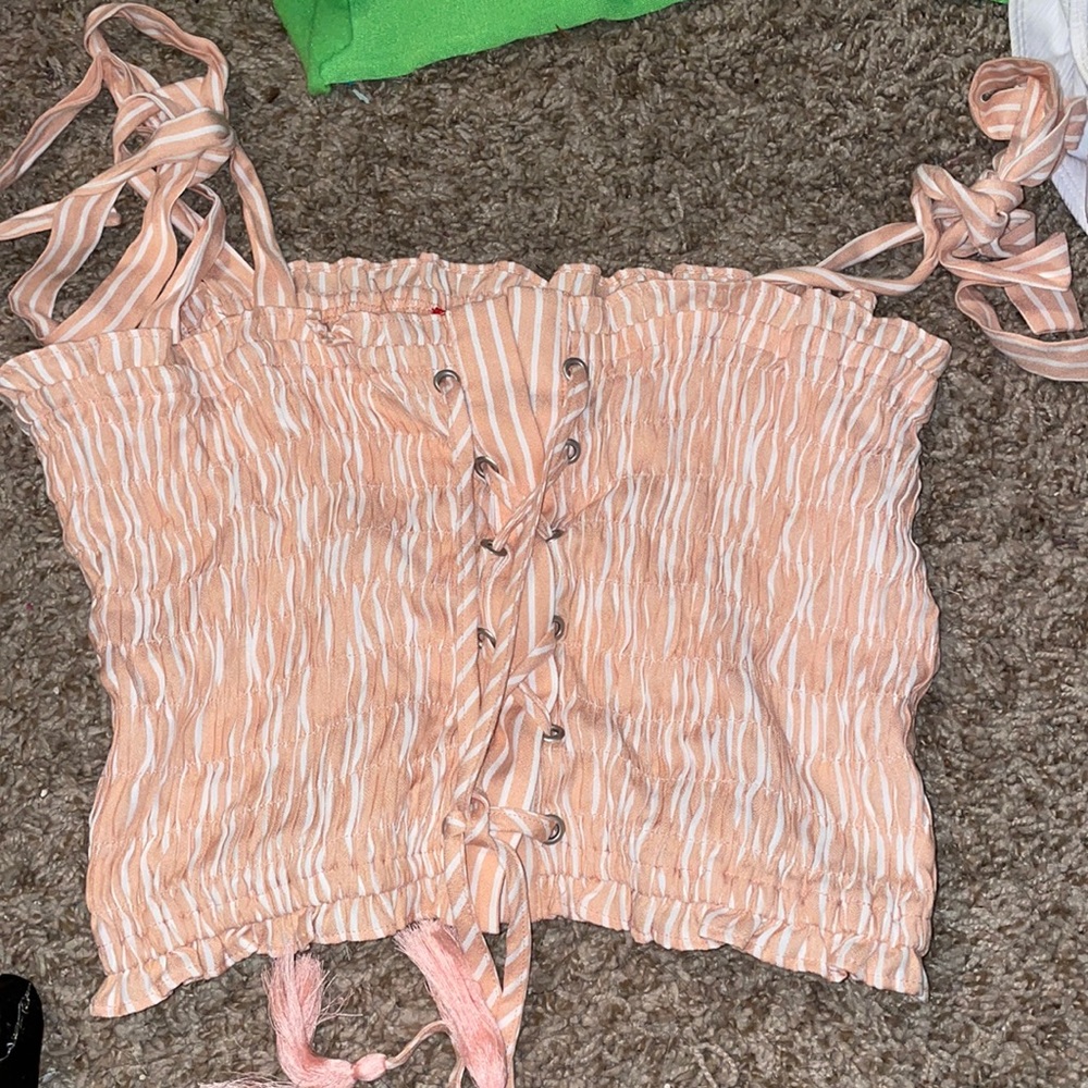 Chelsea & Violet crop top